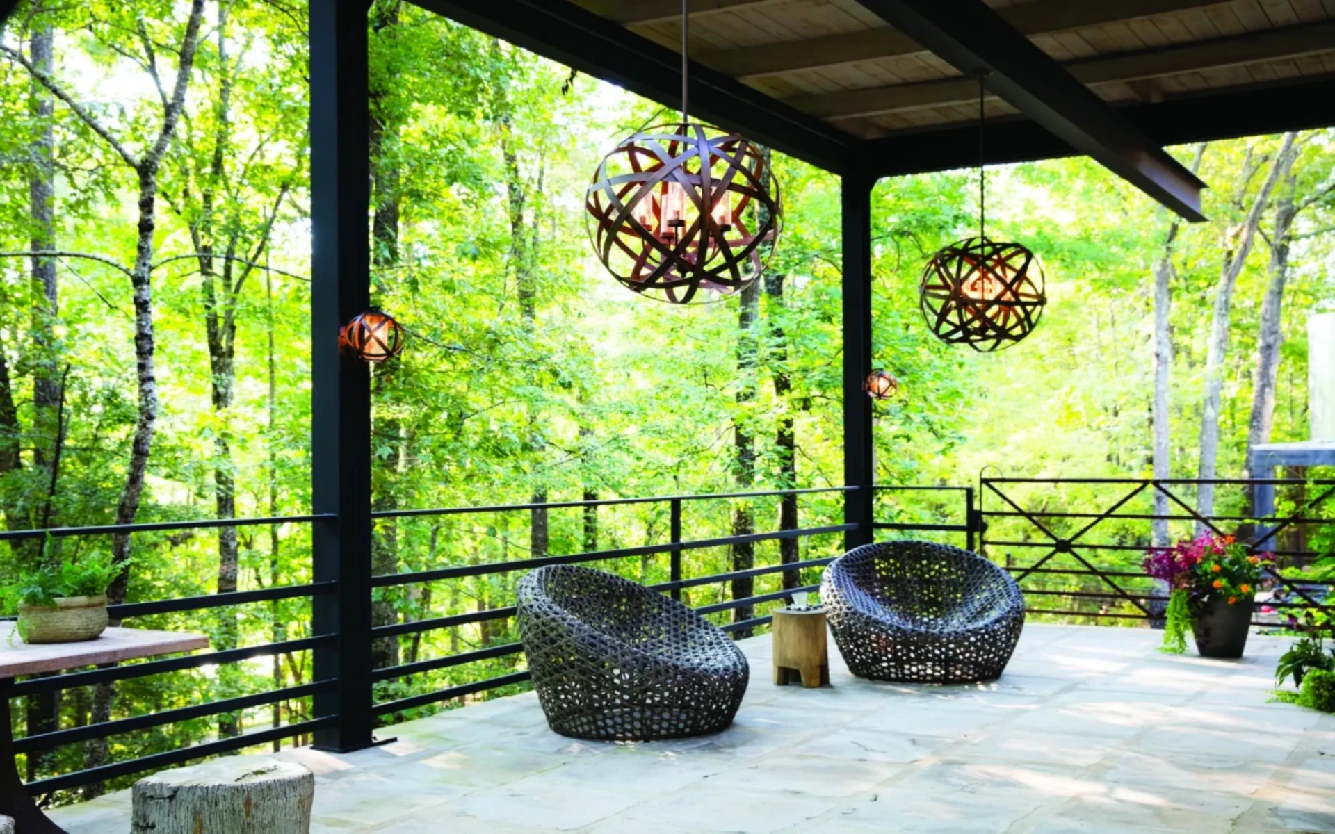 Lampes suspendues en tant qu'élément décoratif: idées et inspirations