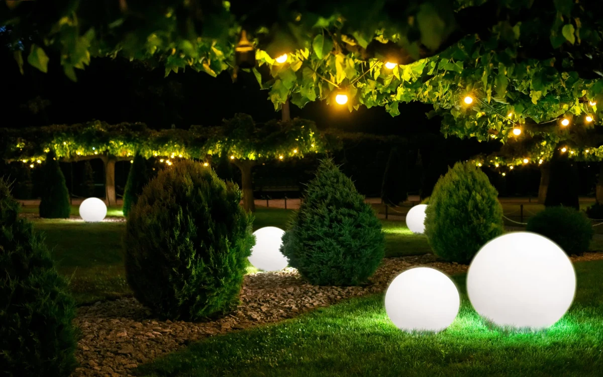 Comment choisir les bonnes sources lumineuses pour le jardin ?