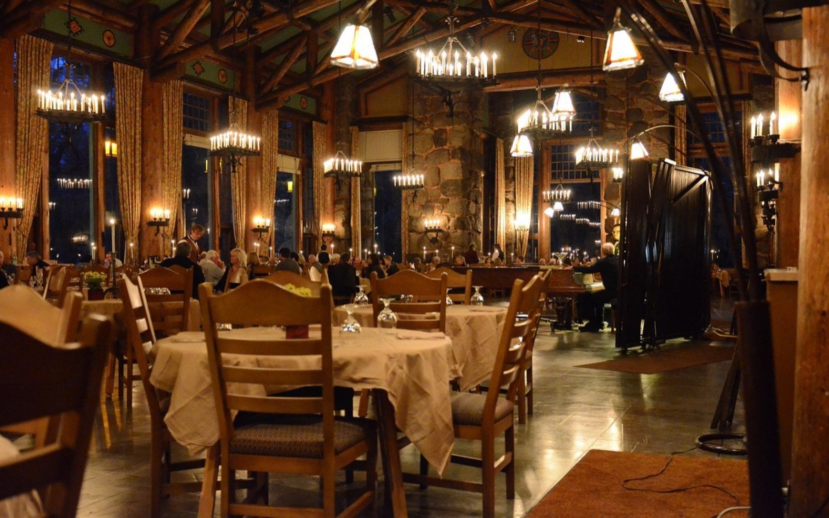 Éclairage dans la gastronomie : création d'ambiance dans les restaurants